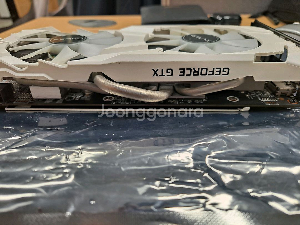 갤럭시 GTX1060 6G 개간지 화이트 그래픽카드--4