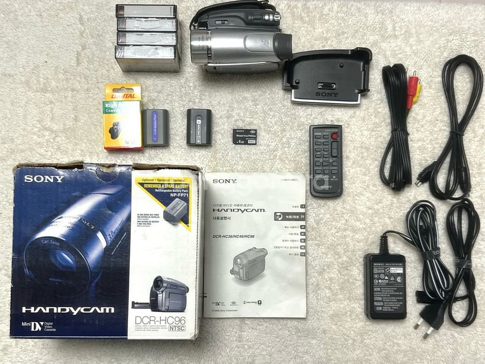 SONY DCR-HC96 핸디캠 캠코더 y2k 메모리녹--1
