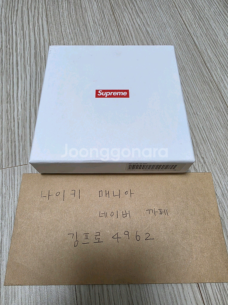 슈프림 레더 집 카드 홀더 블랙 25SS--2