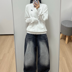 나이키 자수로고 스우시 화이트 트랙탑 져지