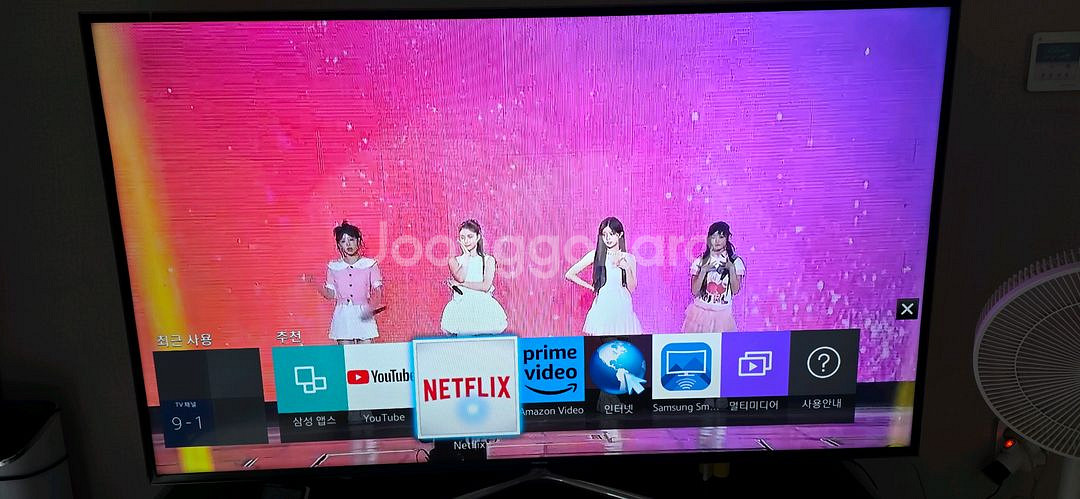 삼성 65인치 LED TV 팝니다--0