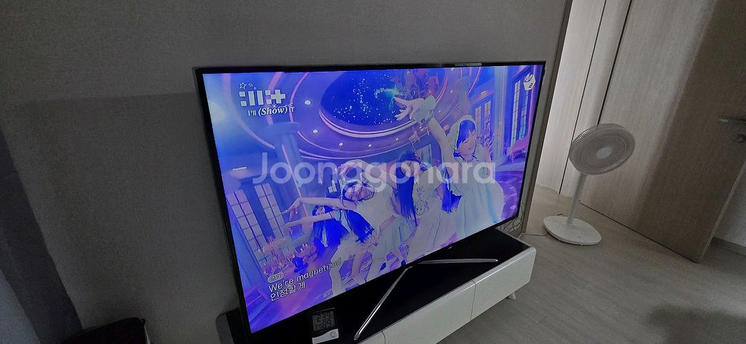 삼성 65인치 LED TV 팝니다--4