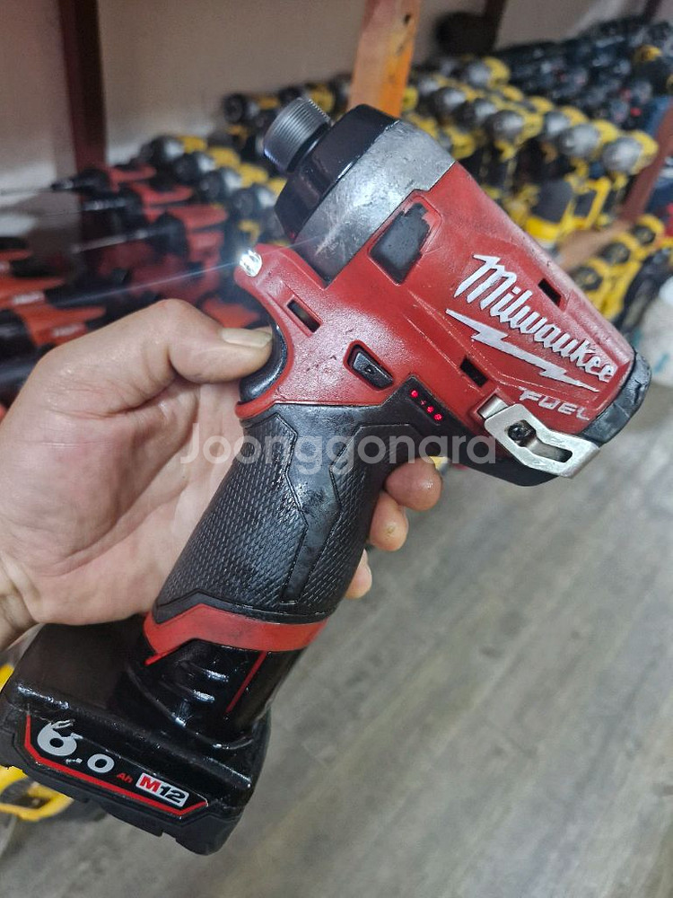 밀워키충전임팩드라이버 M12 FID2 FUEL GEN3--8