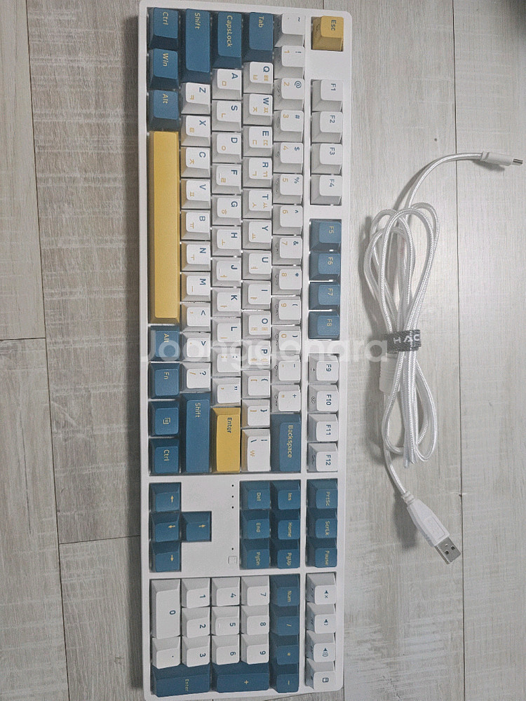 앱코 kn20c 키보드 팝니다--0