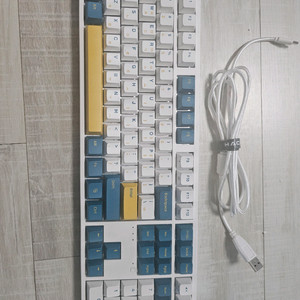 앱코 kn20c 키보드 팝니다