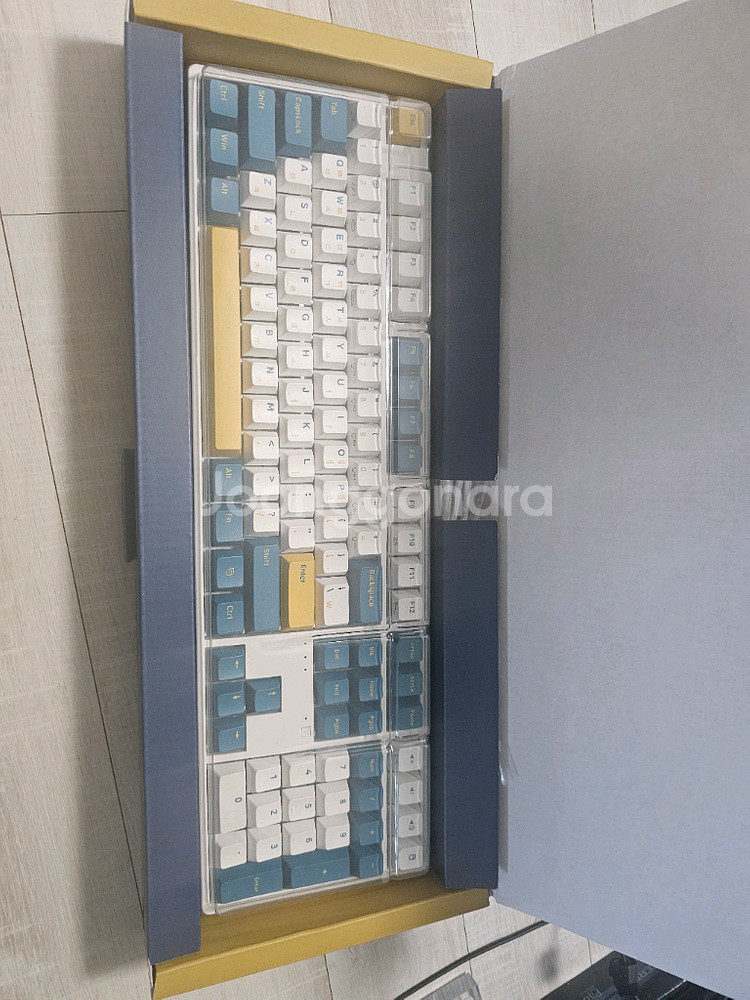 앱코 kn20c 키보드 팝니다--2