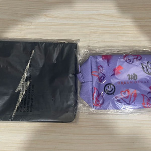 어반디케이 파우치 새상품