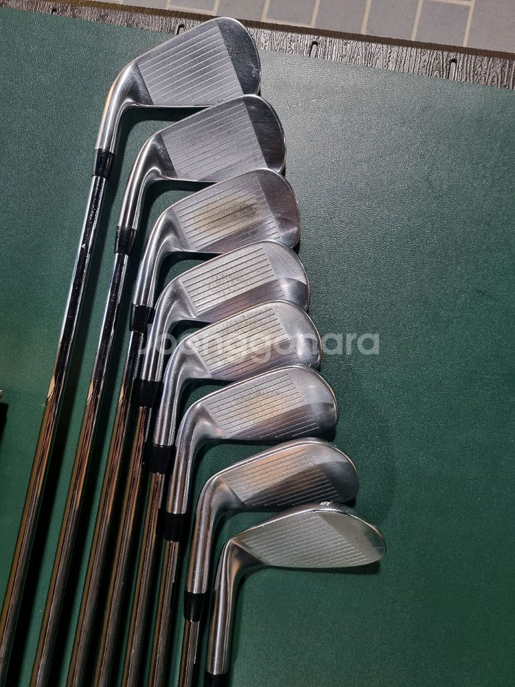 타이틀리스트 T200 아이언셋트 판매합니다--3