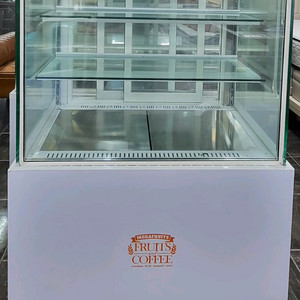 고급스러운 냉장 쇼케이스 900mm