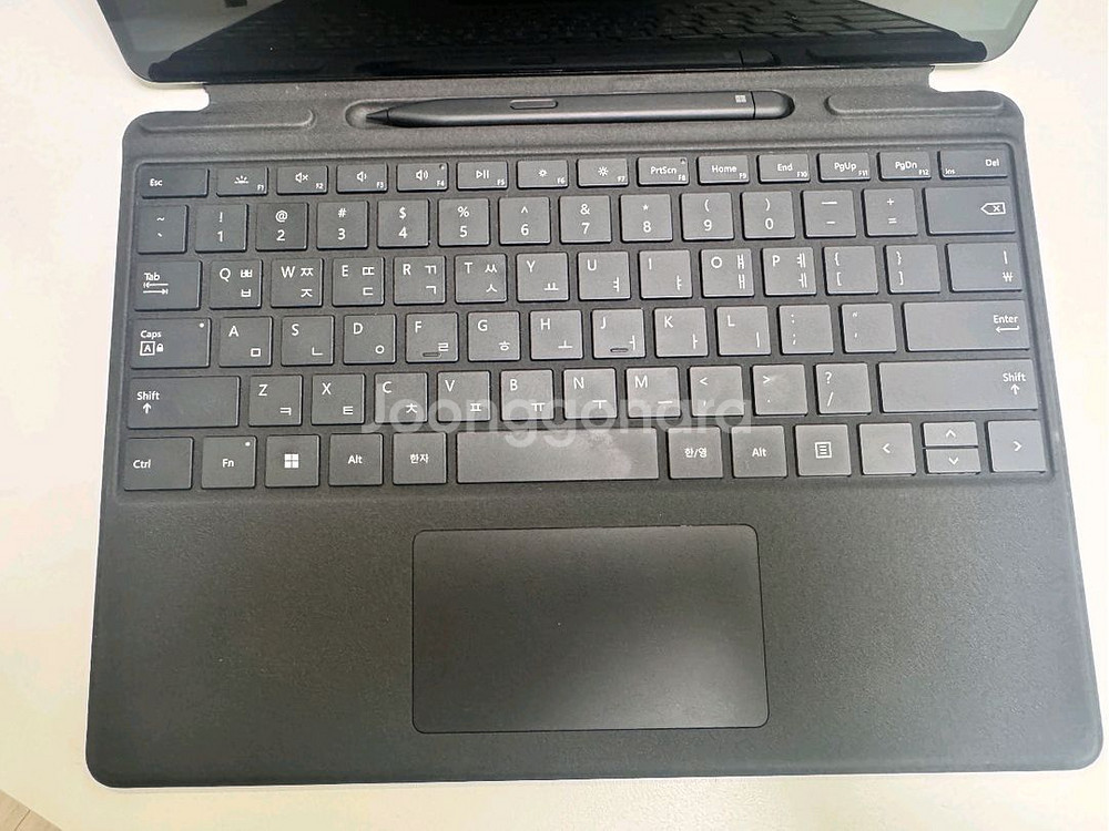 서피스프로8 i7, 16gb램, 512g ssd 민트급--5