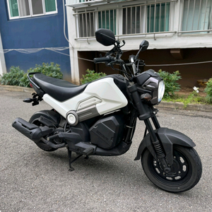 혼다 나비110 17년 화이트컬러 판매합니다