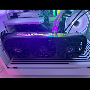 조텍 RTX 4080 SUPER Trinity BLAK