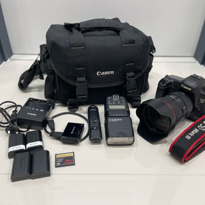 캐논 EOS 5D 마크3 카메라 팝니다. 오삼막,렌즈
