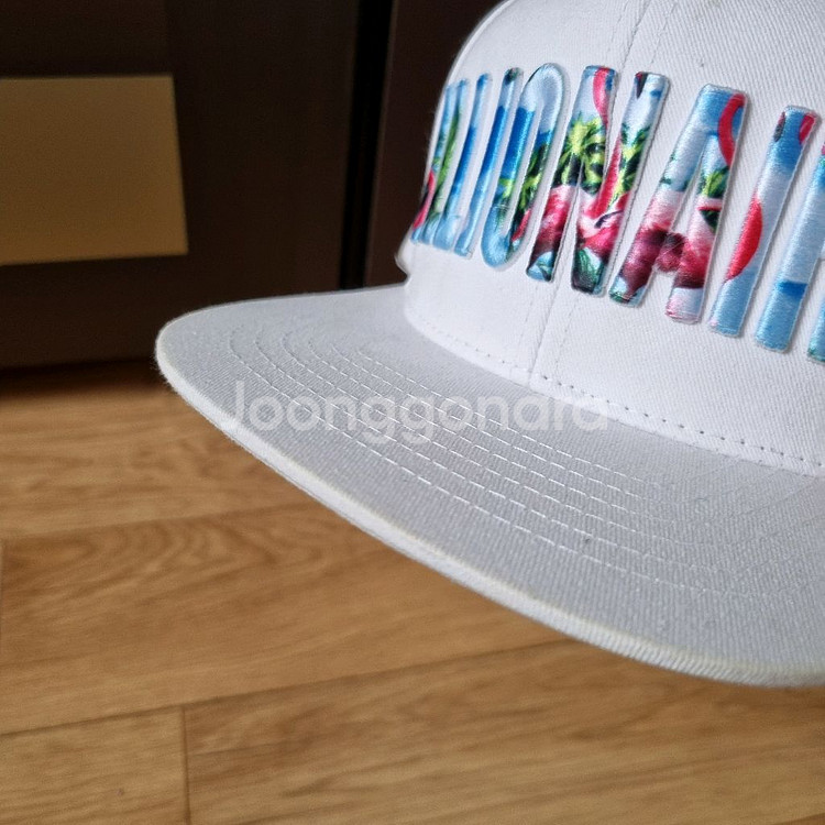 일리네어 스냅백 한정판 모자 하와이안 스냅백--5