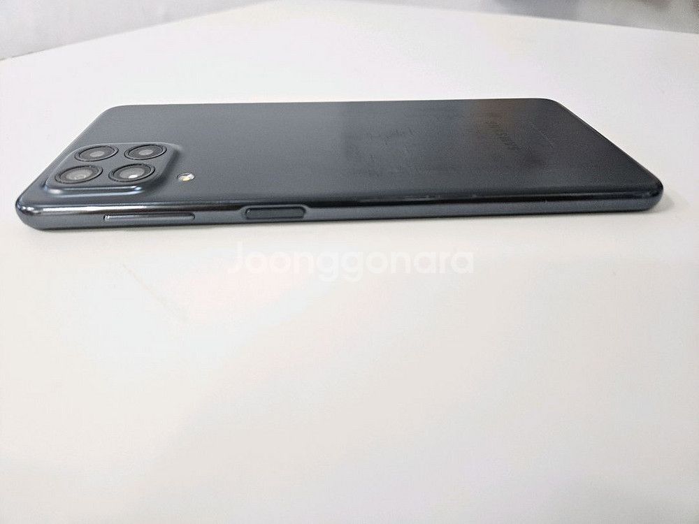 퀀텀3 블랙 128G skt A급--6