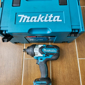 마끼다 makita 18V 충전임팩