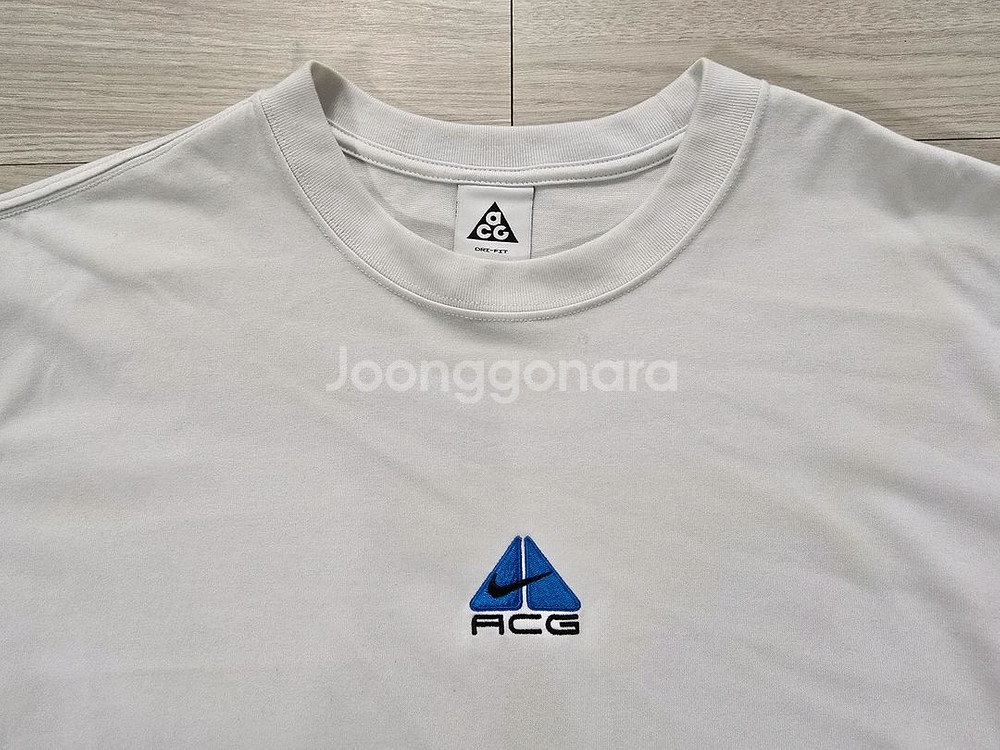 나이키 ACG 화이트 반팔 90-95--1