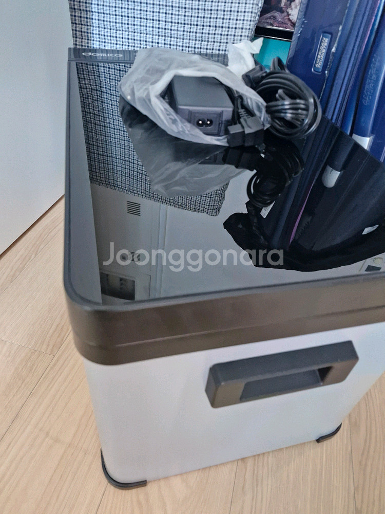 멜루체 차량용 냉장고 20L 쿠팡에서 20만원 구매--3