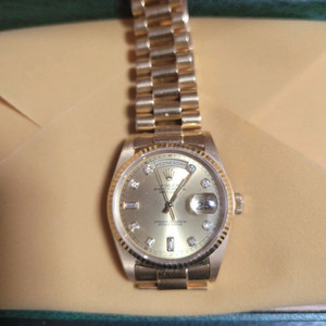 롤렉스데이데이트 18k.36mm