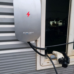 전기차 완속 충전기 7kw