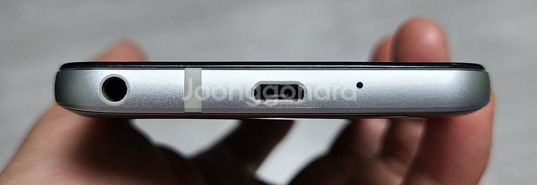 LG Q6(X600) 블루 32GB A급 싸게 팝니다.--3