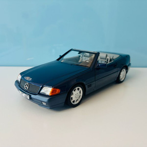 1:18 노레브 메르세데스 벤츠 500SL 다이캐스트