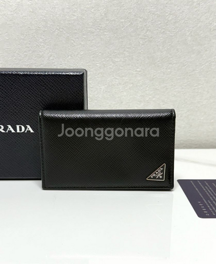 (내장칩)프라다 사피아노 레더 카드지갑--0