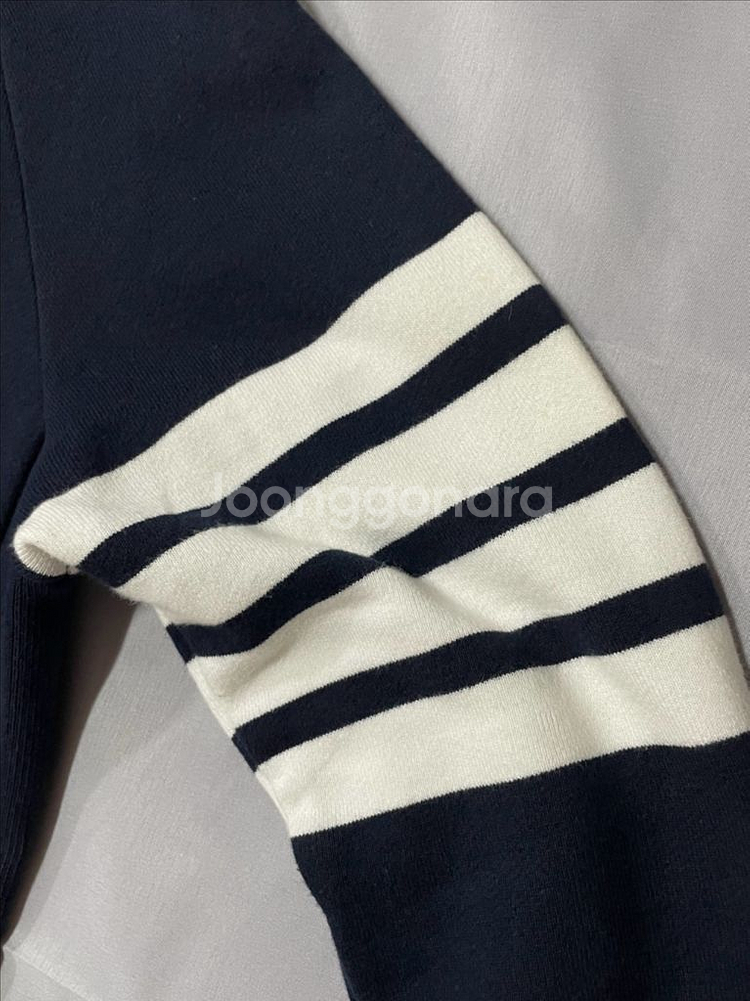 톰브라운 사선완장 후드집업--3