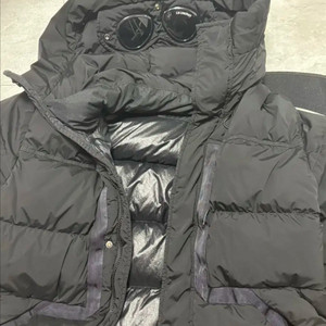 cp 컴퍼니 나이크라 고글패딩 48 22fw