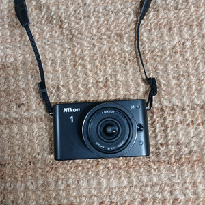 NIKON J1 디지털카메라