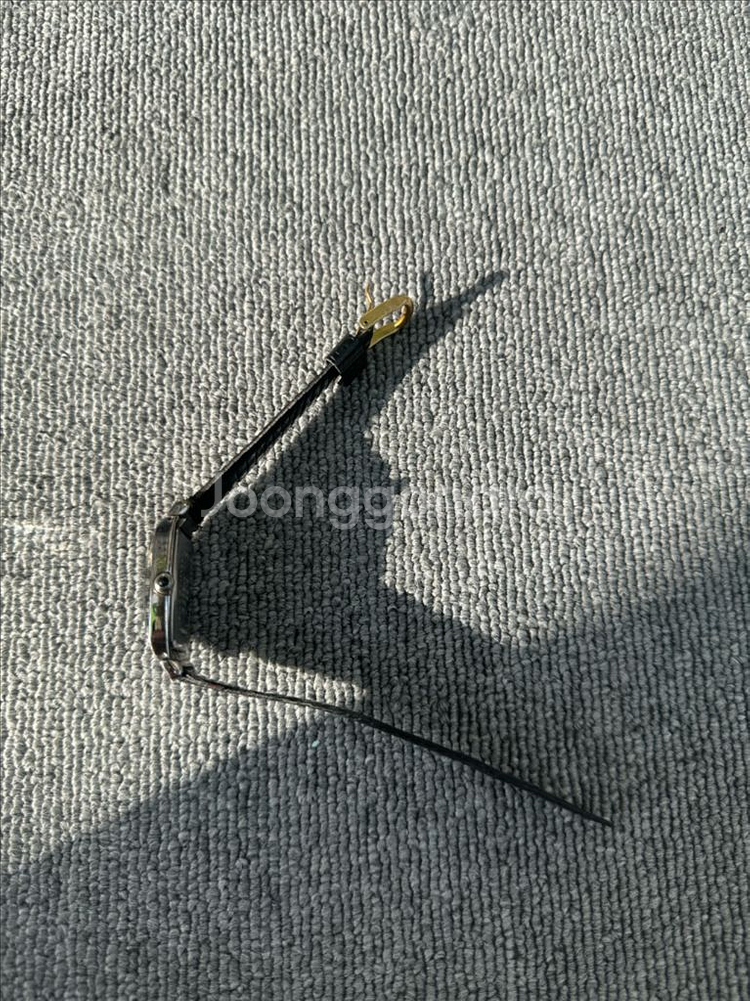레어템 로만손 스위스 무브 트로피쉬 고가 라인 쿼츠시계--1
