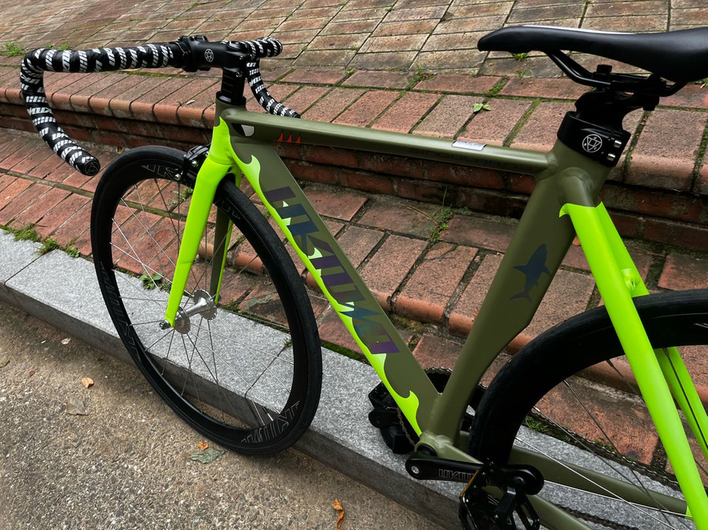 언노운 샤크 픽시 자전거 이미지