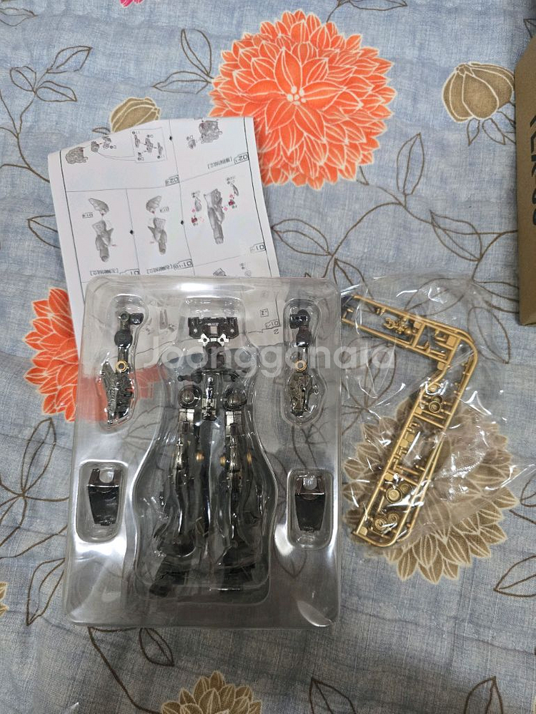 TLX-03 rg 하이뉴 건담 메탈프레임 팝니다--1