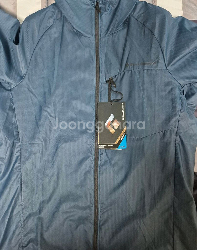 블랙다이아몬드 초경량 남성점퍼.새제품. M사이즈--2