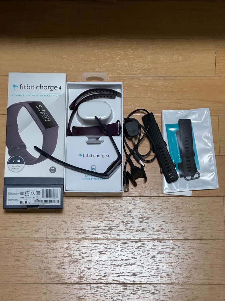 Fitbit Charge 4 핏빗 차지4 팝니다.