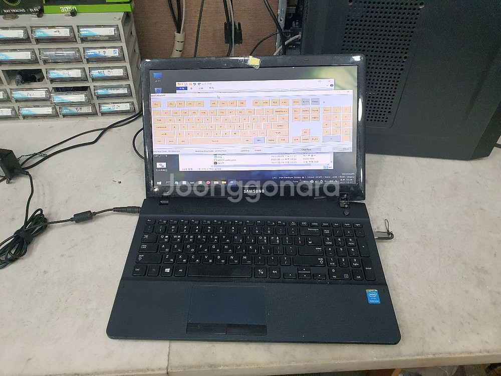 부품용 삼성노트북 NT270E5J-K24 힌지파손--0
