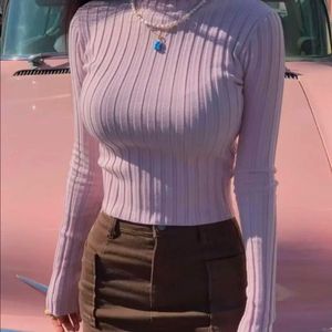 페일제이드 터틀넥 리브드 니트 티 베이비핑크