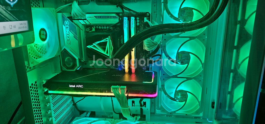 조립pc데스크탑리안리110케이스입니다--2