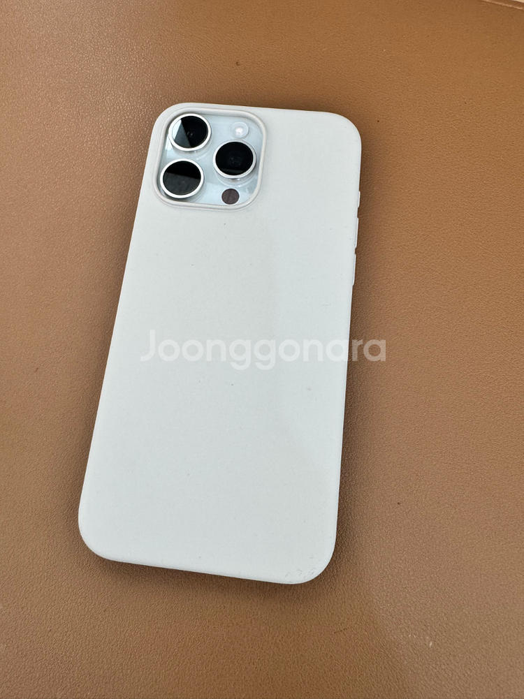 아이폰15 Pro Max화이트512GB 미세사용 초S급--2