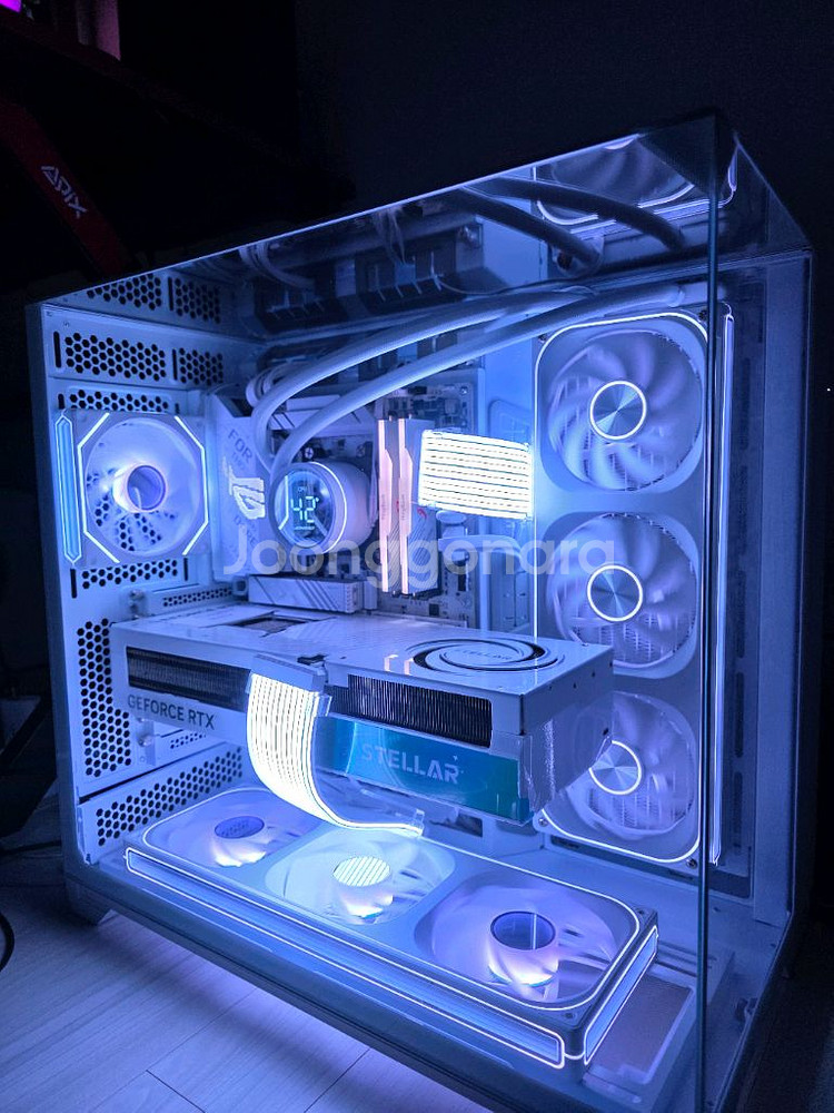 9800X3D RTX5090 스텔라PC--1