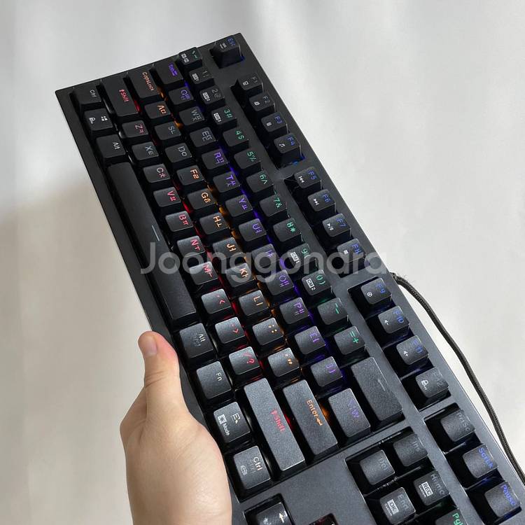 앱코해커 K660ARC 블랙 광축 게이밍 기계식 키보드--1