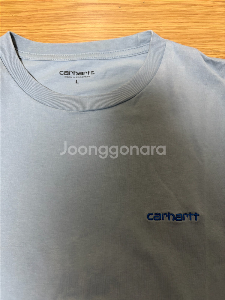 칼하트 WIP 반팔 티셔츠 하늘색--1