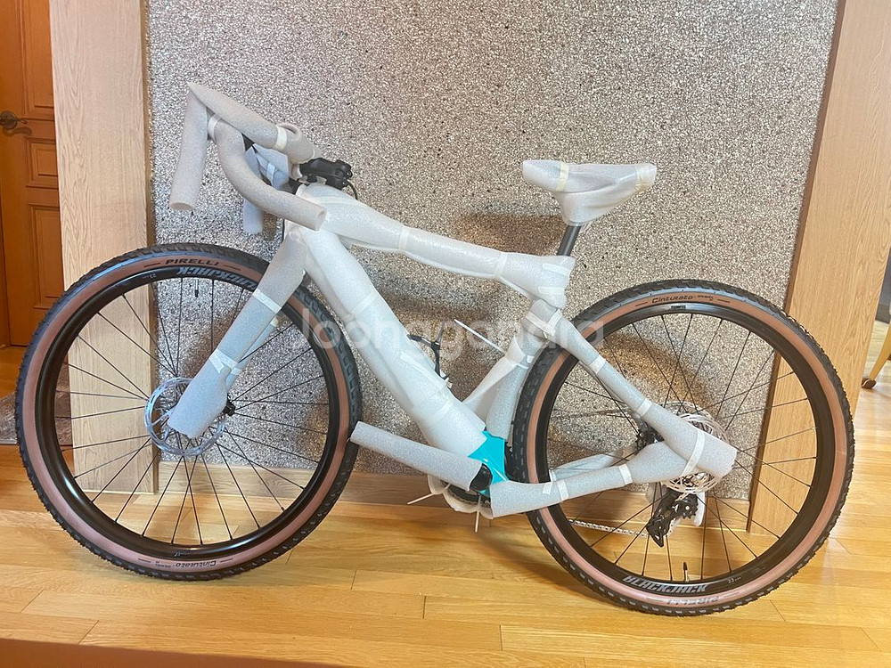 전기자전거 BMW EXPLORO GRAVEL ELEC--6