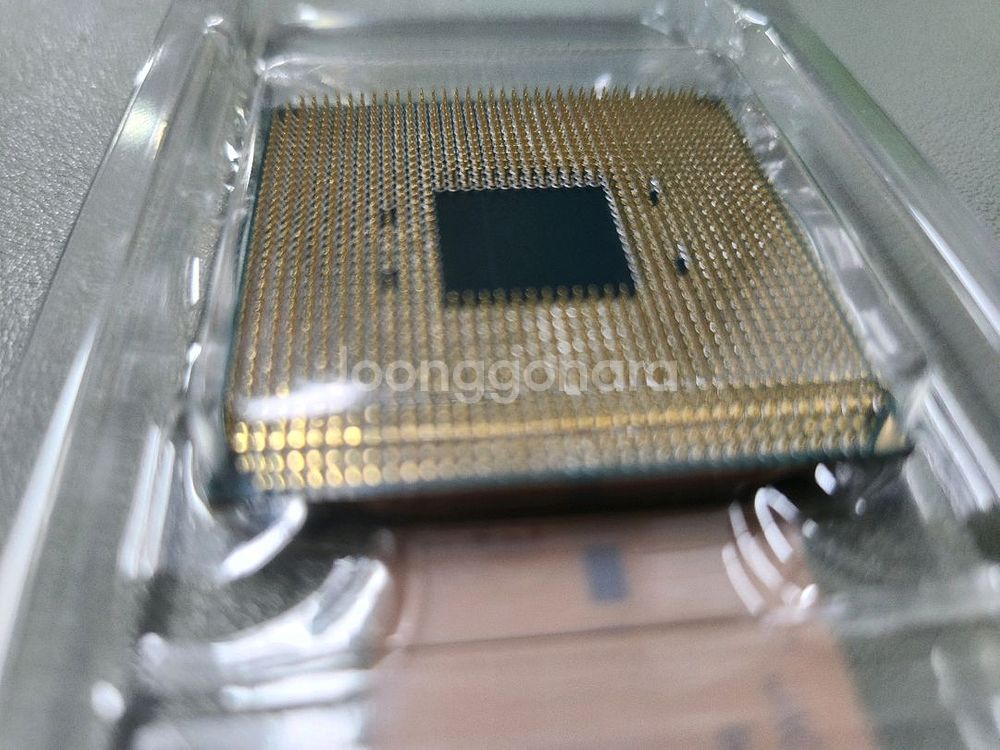AMD RYZEN 5700X--1