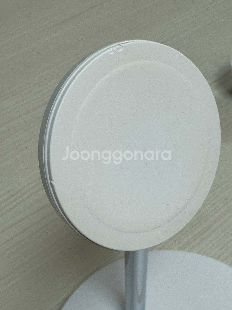 벨킨 맥세이프 2in1 거치대 화이트 부스트차지프로--1