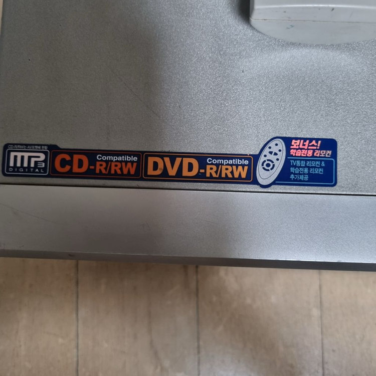 삼성 DVD플레이어 비디오테이프 레코더 SV-DVD72 이미지