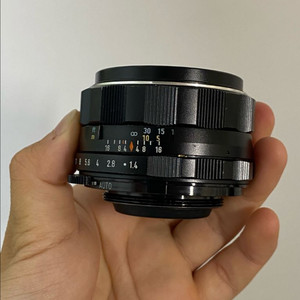 펜탁스 슈퍼타쿠마 50mm f1.8 (소니 어댑터)