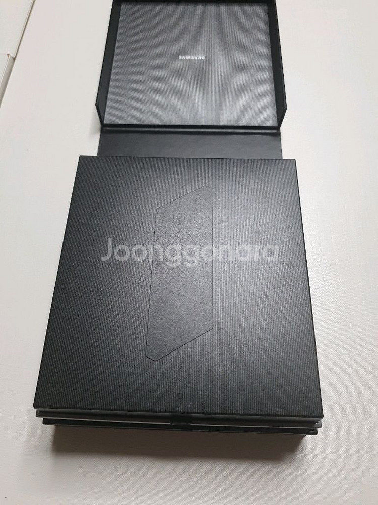 갤럭시 폴드 6 se 512팔아요--2