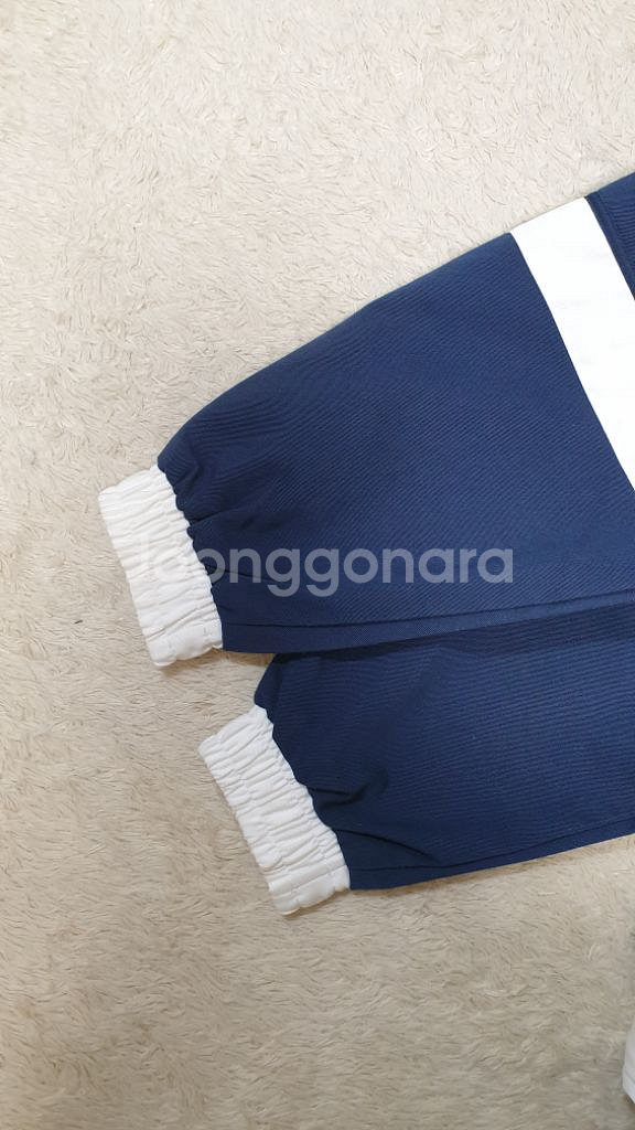 [남성M] 일본정품 휠라 올드스쿨 점퍼 상태굿 무배--6