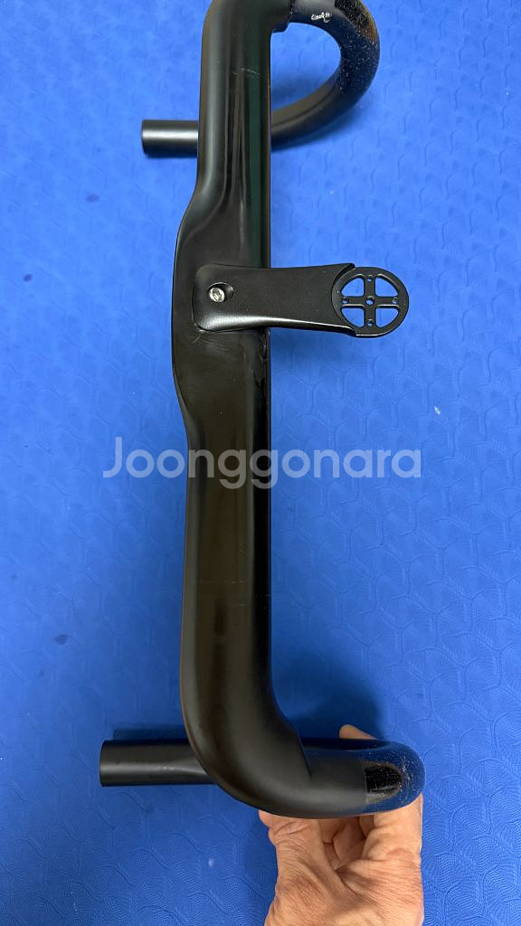 캐논데일 할로그램 핸들바 팔아요.--1
